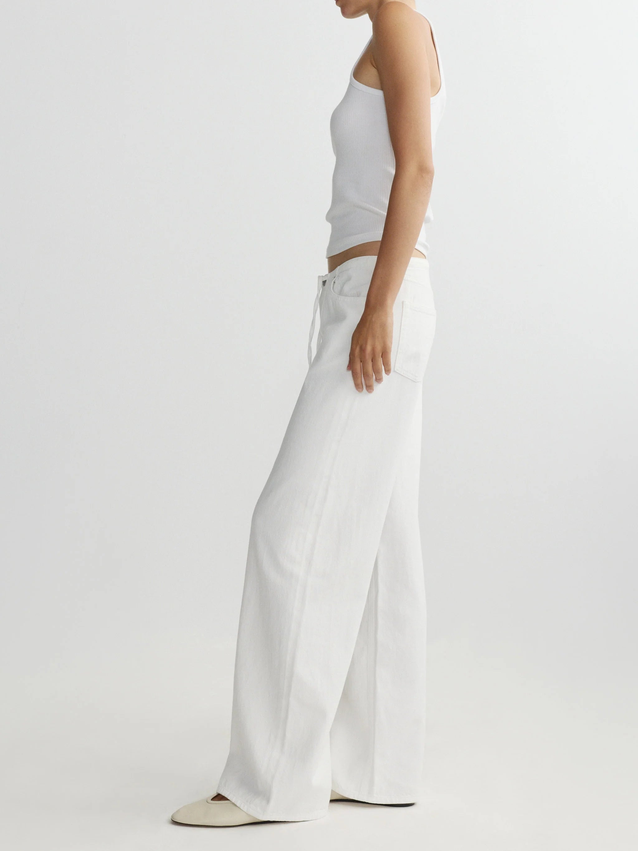 SIENNA LOW-SLUNG WIDE LEG: RELAXED 31" - WHITE AURA