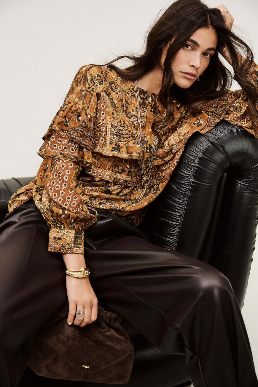 PIXIE - ROUND NECK BLOUSE