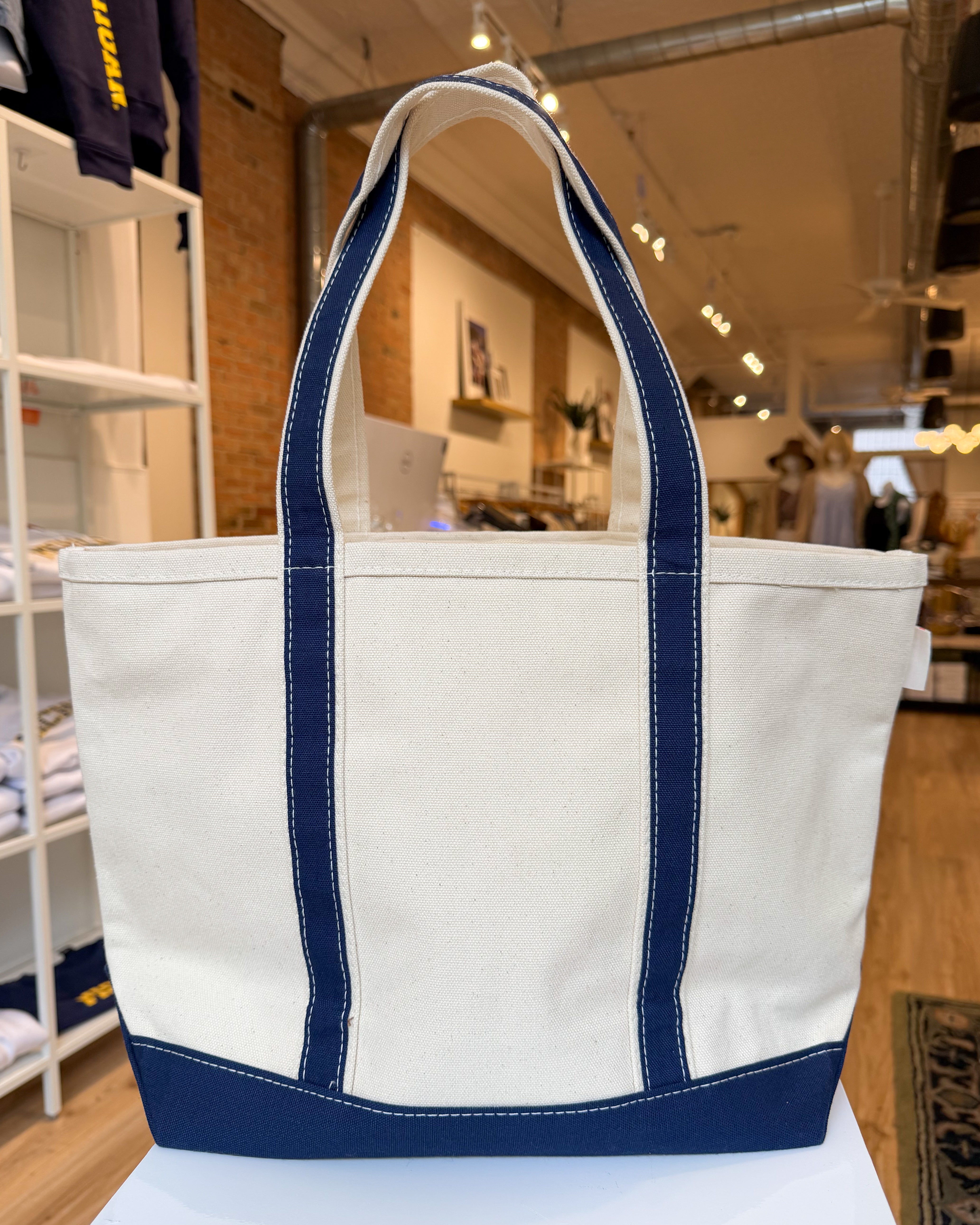 THE GRAD TOTE - CLASS OF 2026