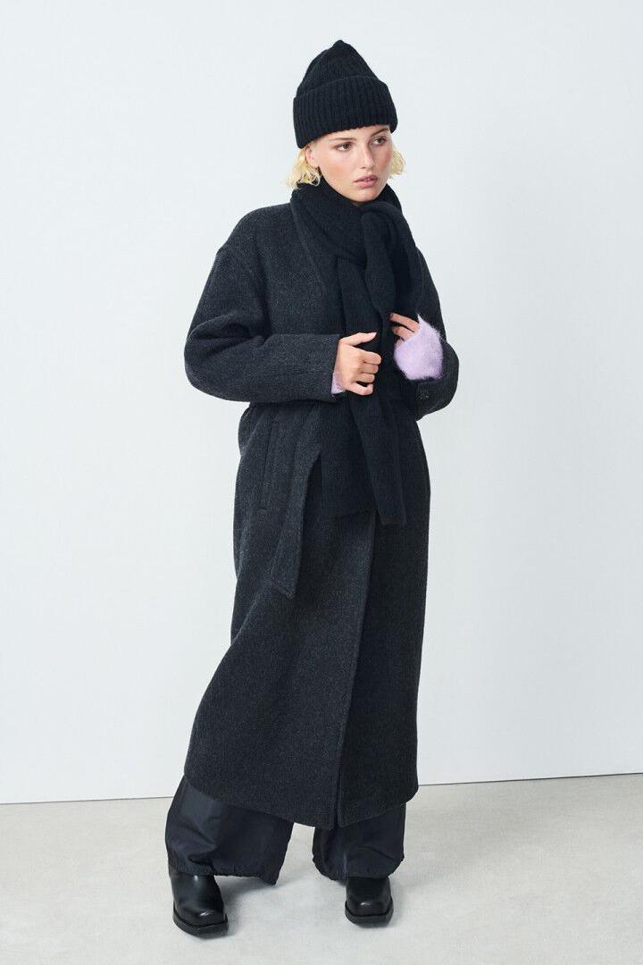 SCARF EAST - BLACK