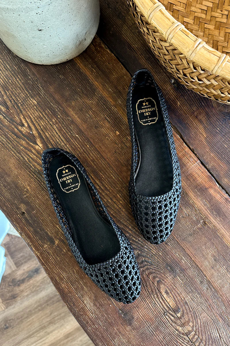 FRANKIE WALKING FLAT - JET BLACK