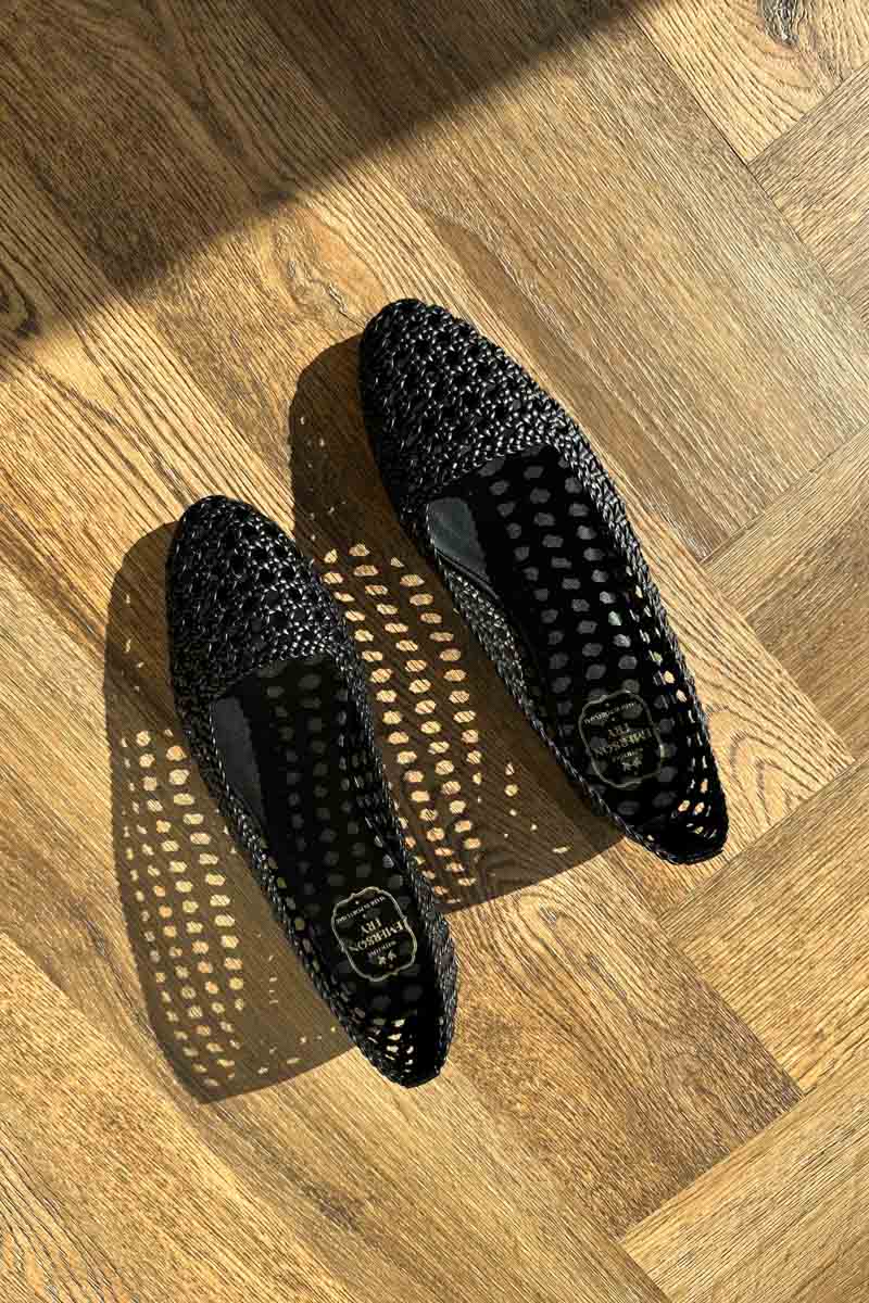 FRANKIE WALKING FLAT - JET BLACK