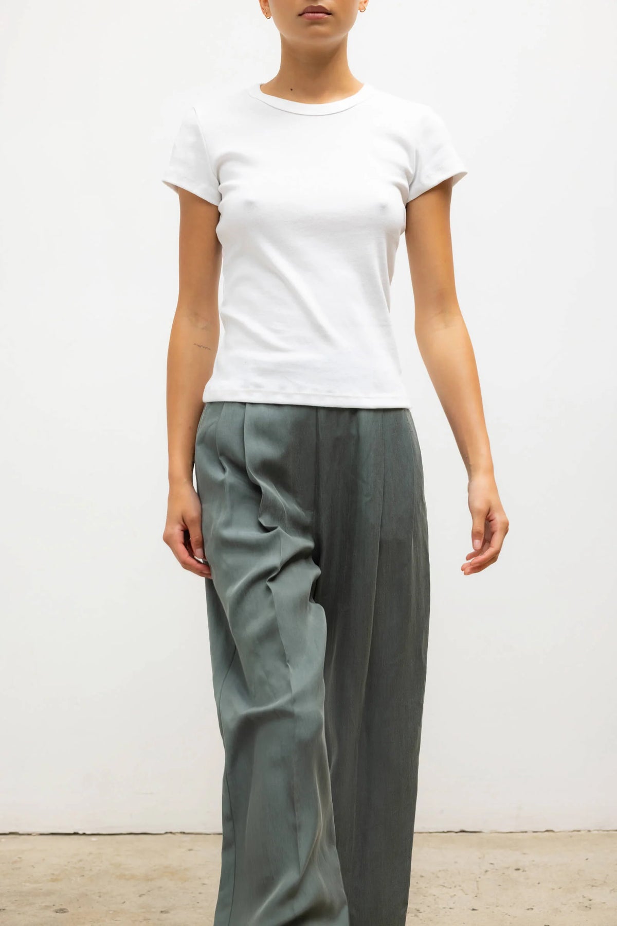 NANDO SLIM FIT TEE - WHITE