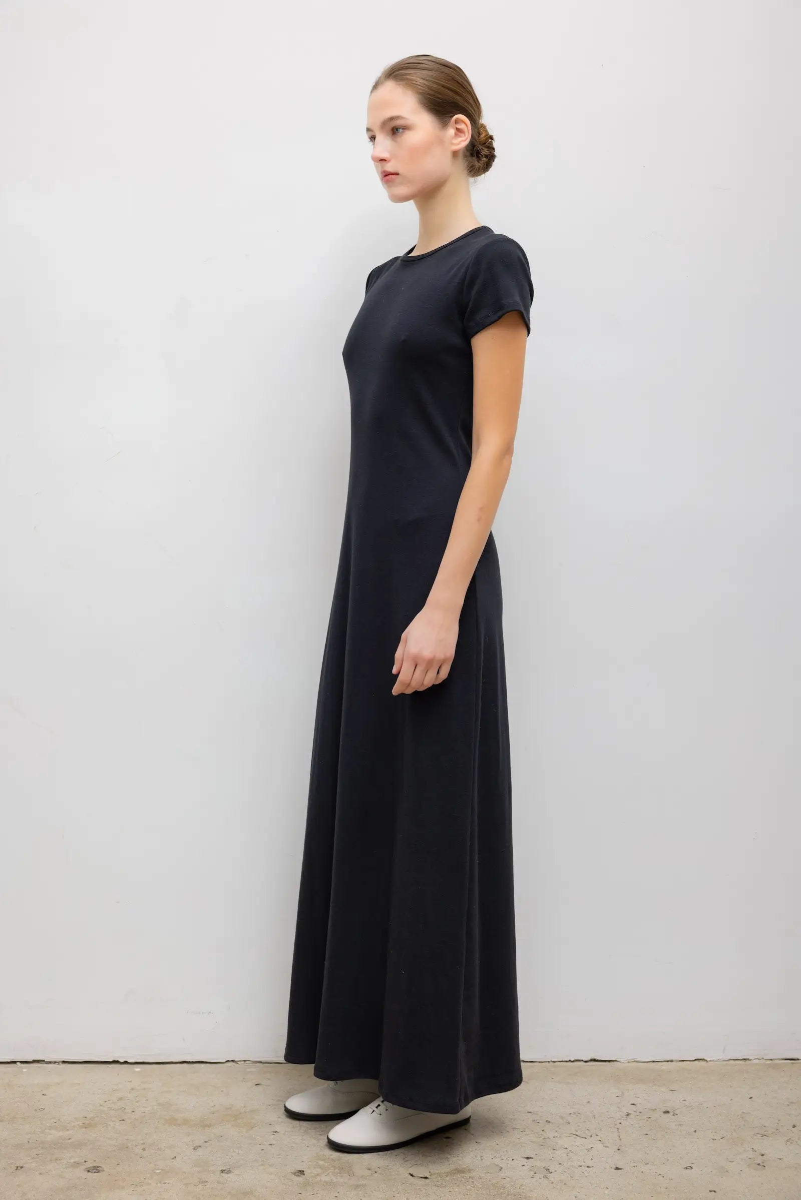 NANDO SHORT SLEEVE DRESS - BLACK