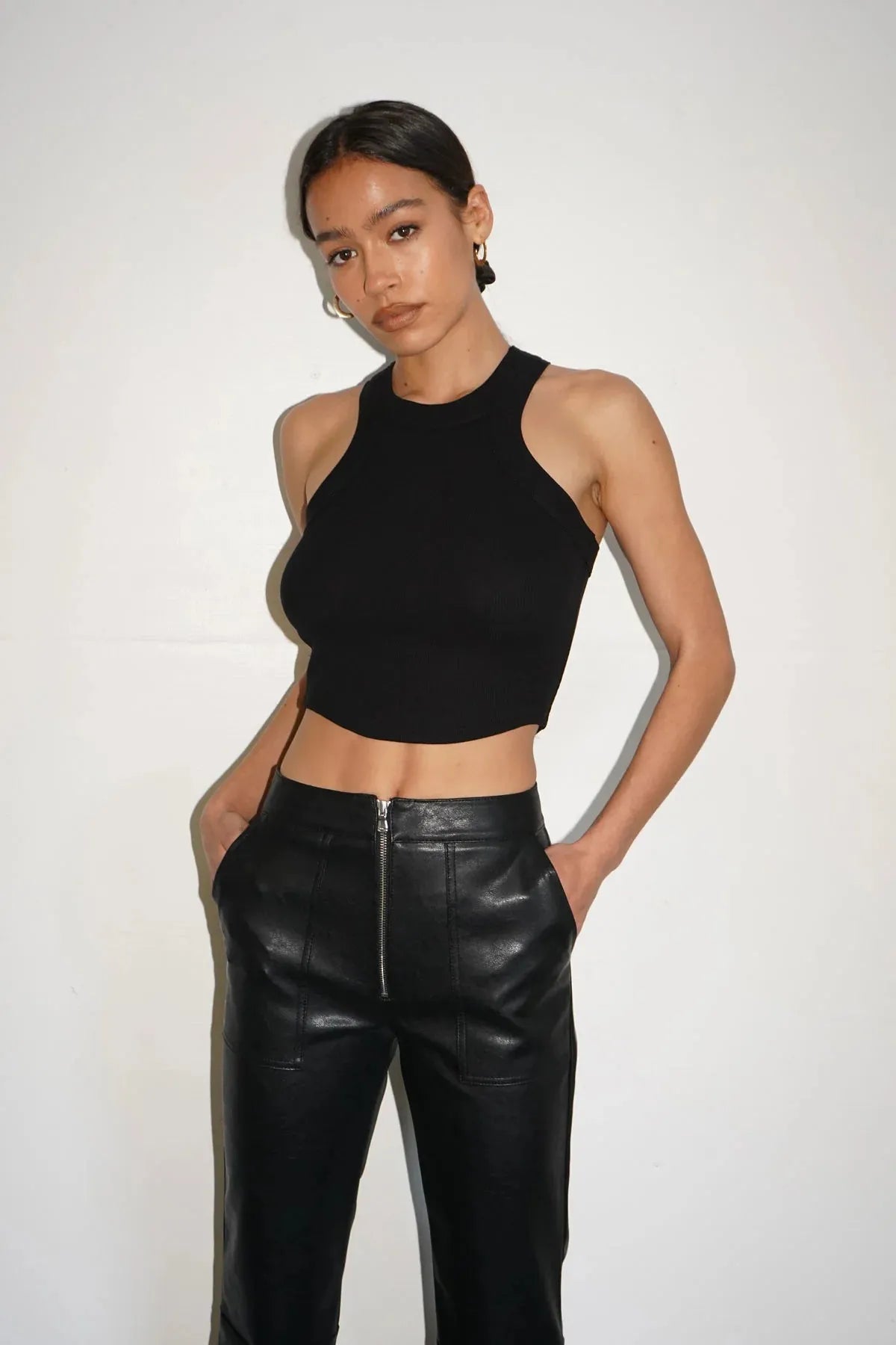 DETRA RIBBED TANK - BLACK