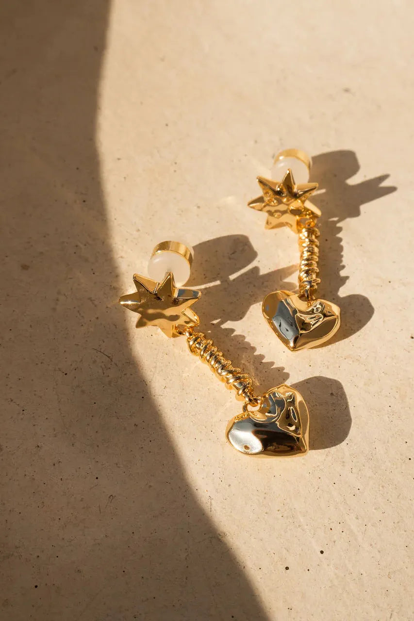 THE MOLTEN HEART DROP STUDS - GOLD