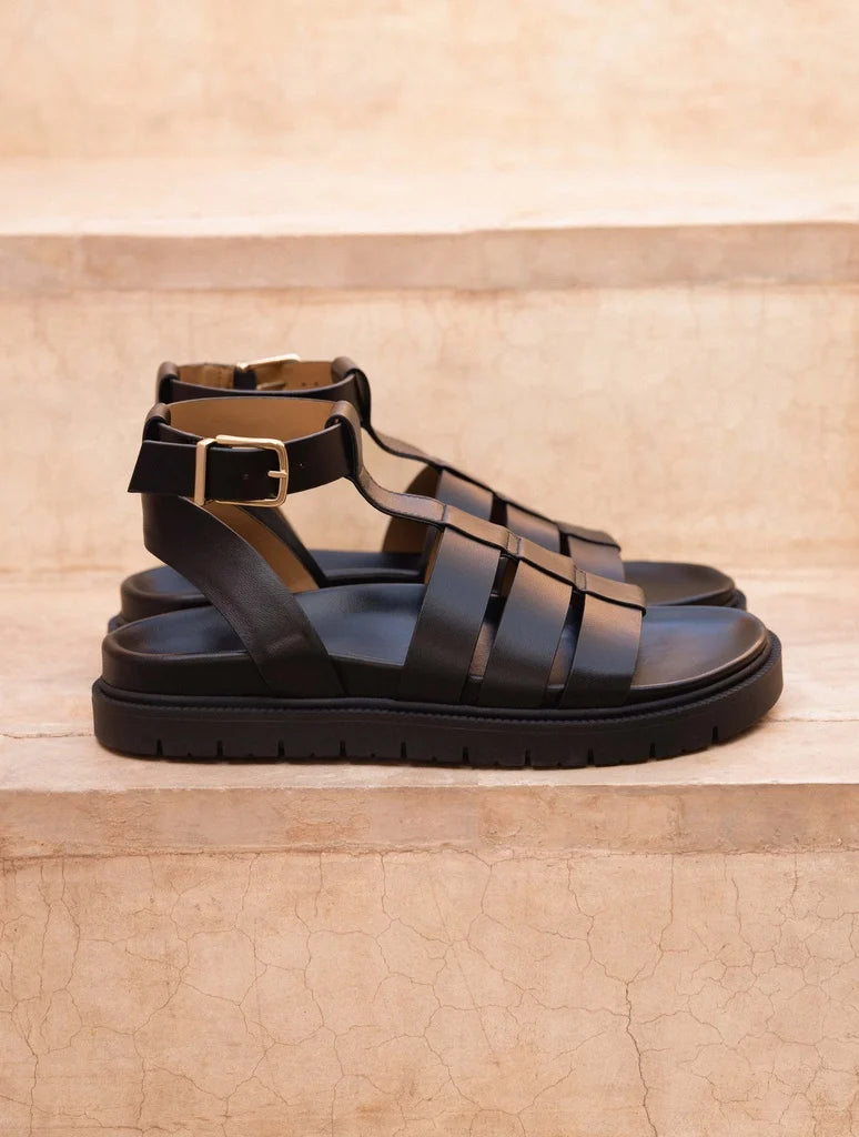 NELLIE - PASSION BLACK - FLAT SANDAL