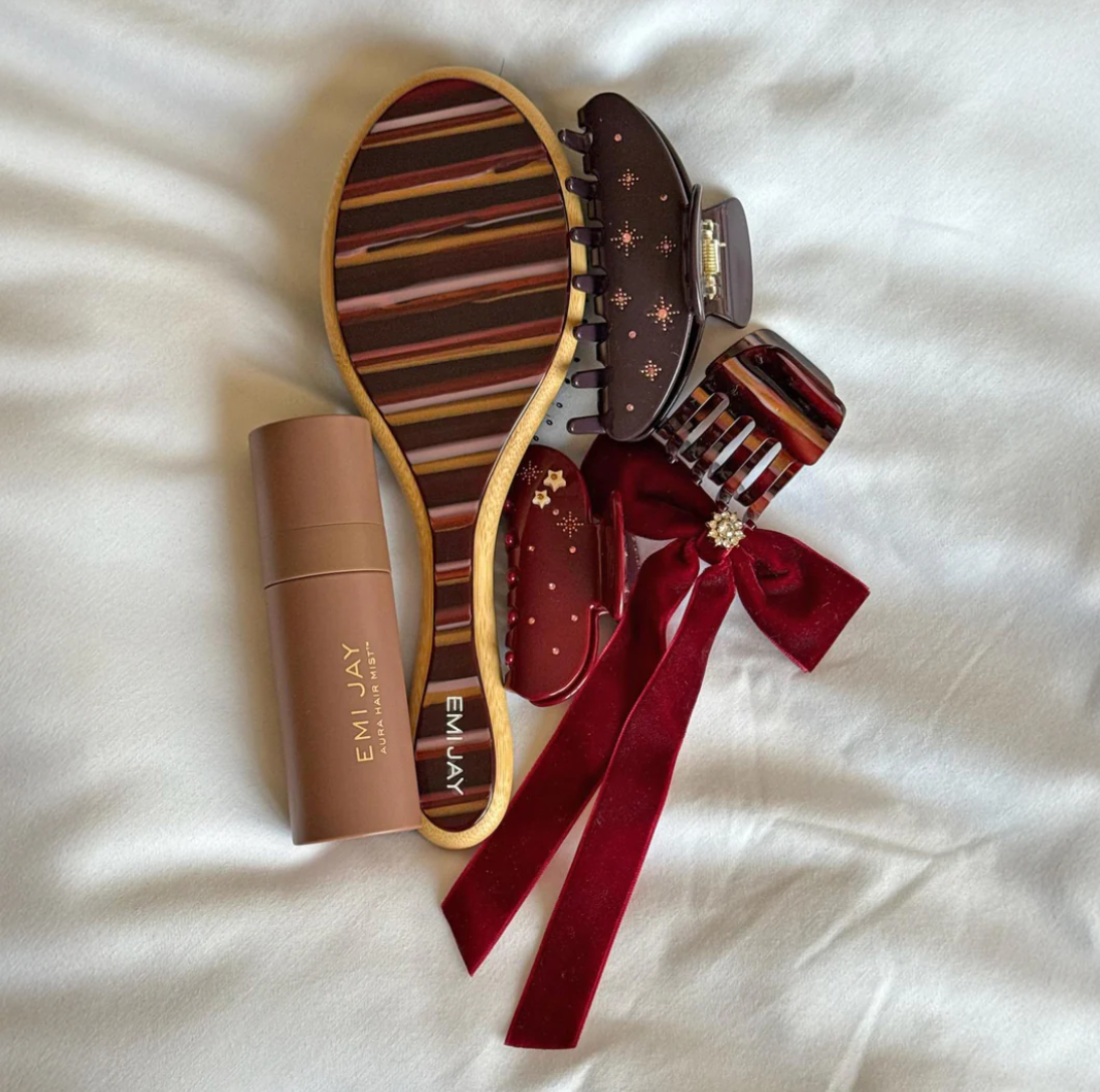 SWEETHEART CLIP IN DINNER PARTY