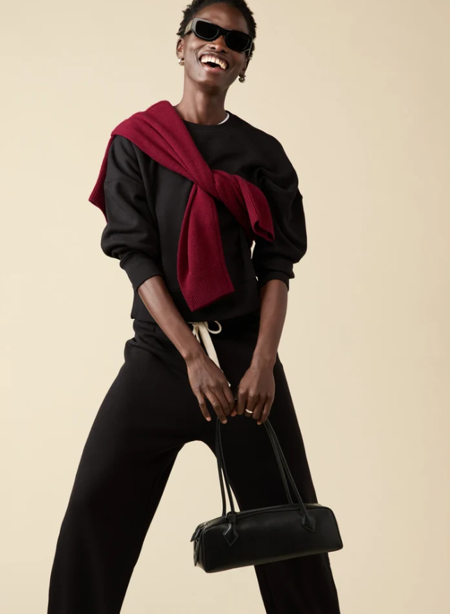 THE EVERYDAY SWEATSHIRT - BLACK