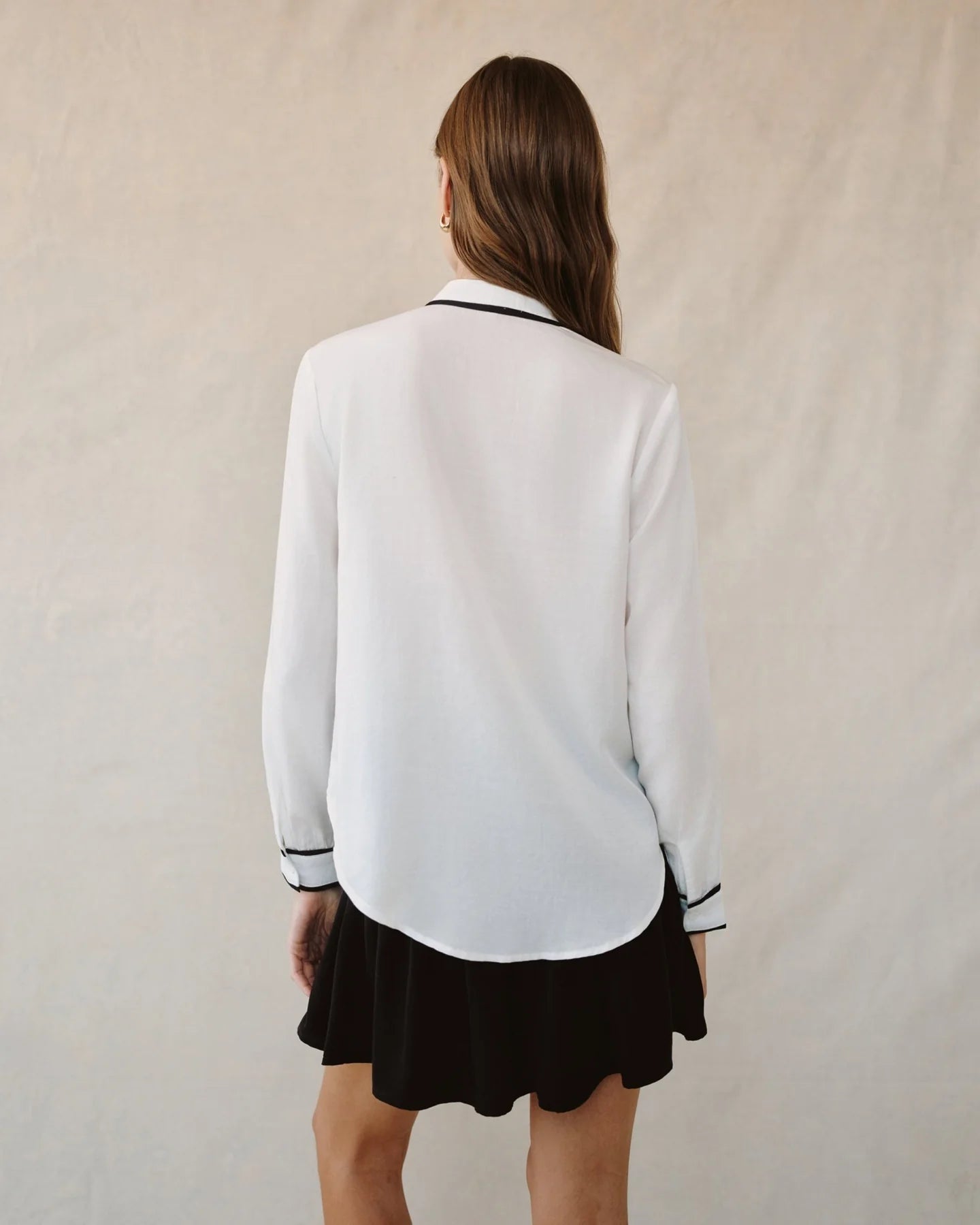 CONTRAST TRIM LONGSLEEVE BLOUSE - OFF WHITE