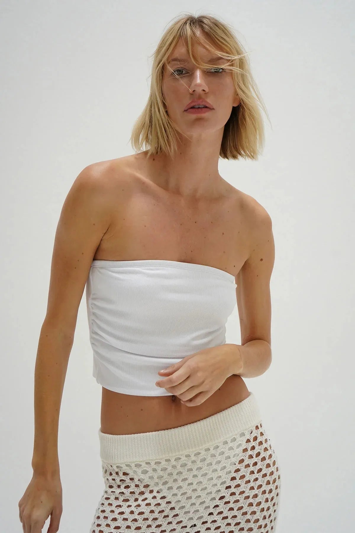 HOLLY RIBBED STRAPLESS TOP