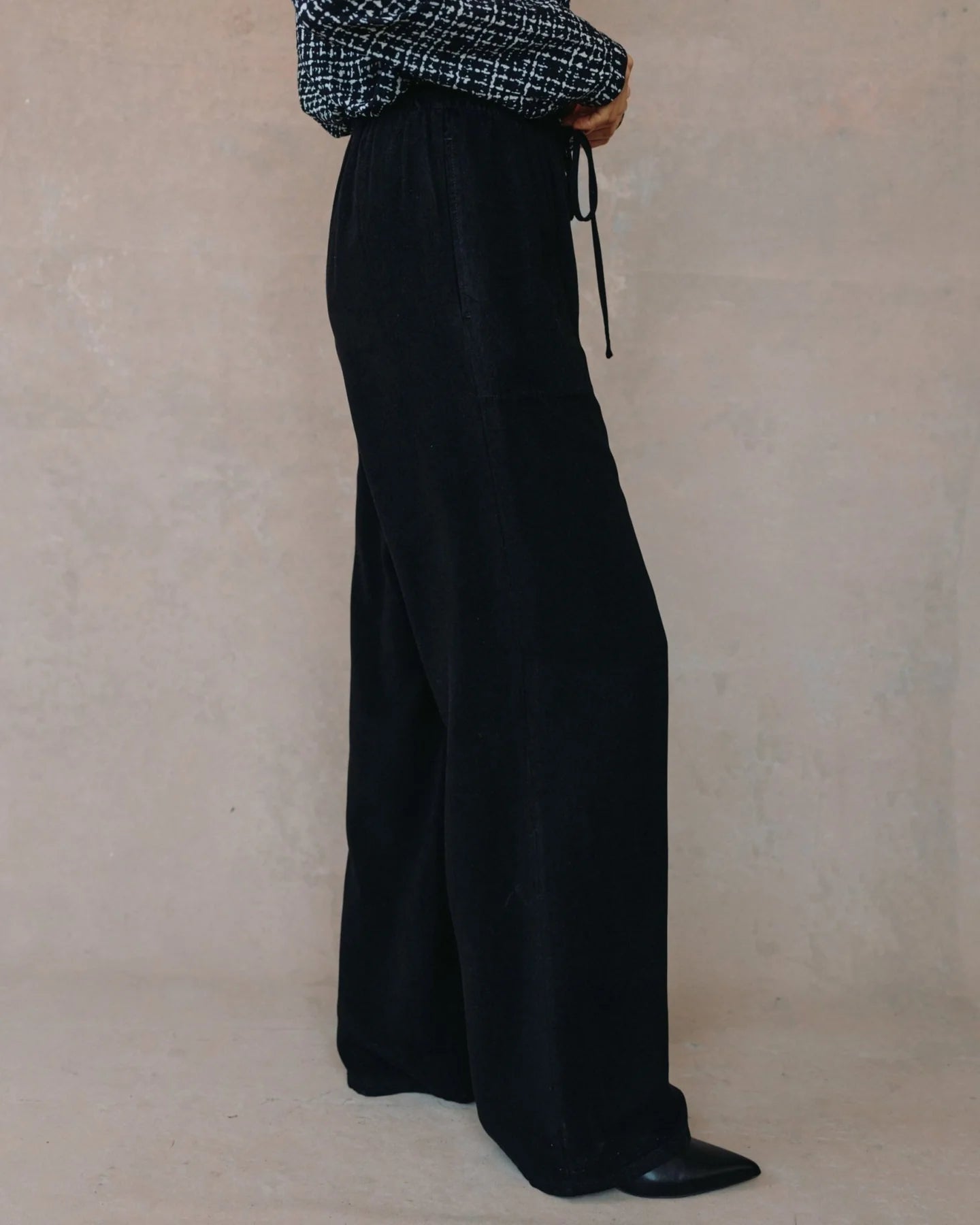 KYLIE WIDE LEG DRAWSTRING - BLACK