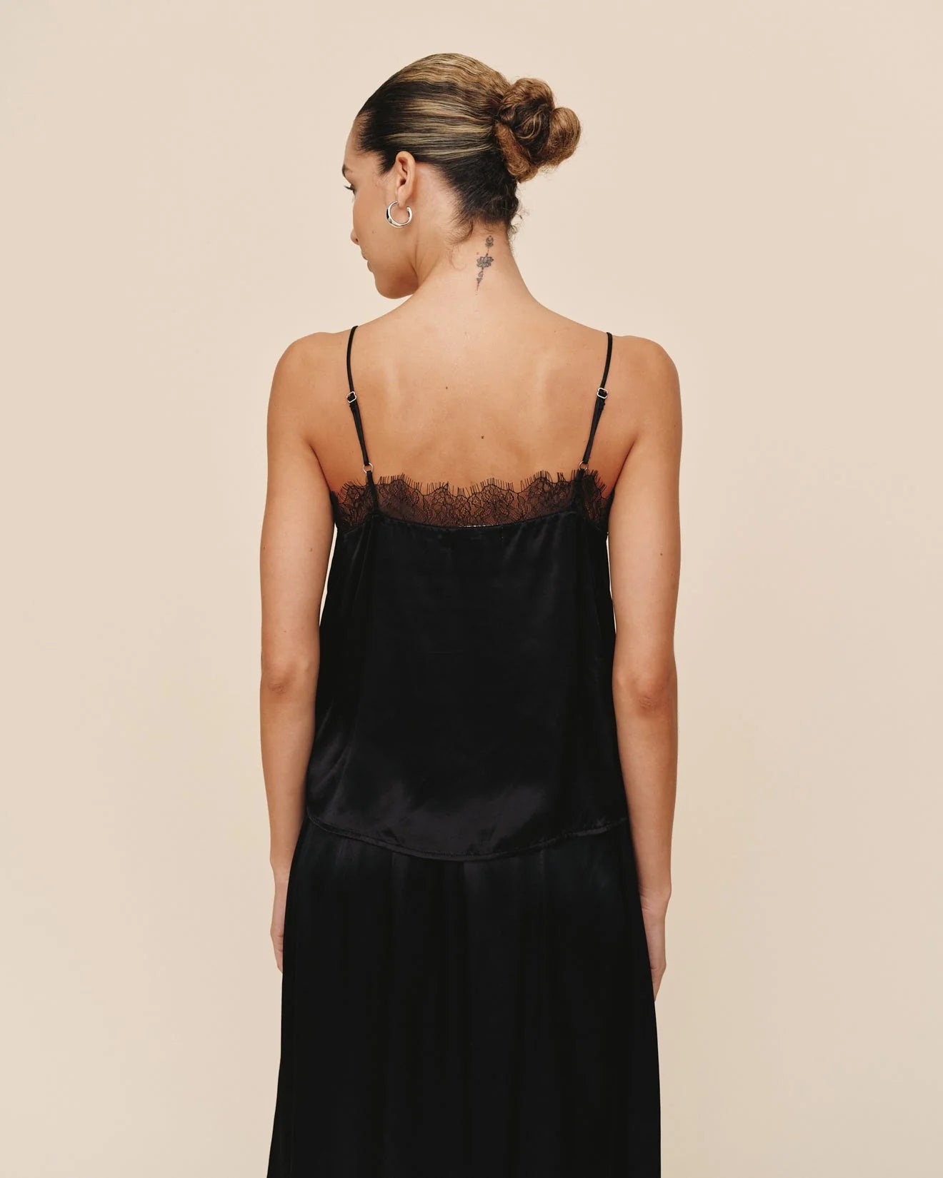 LACE TRIM CAMISOLE - BLACK