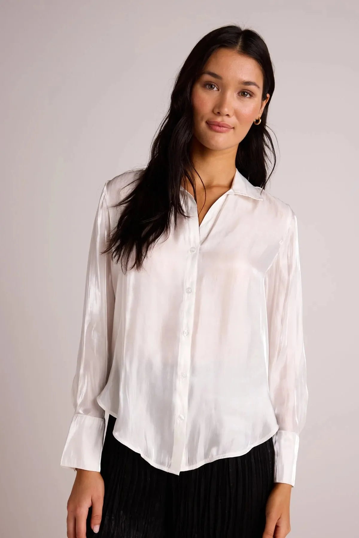 SHIRT TAIL BUTTON DOWN - WHITE SHIMMER
