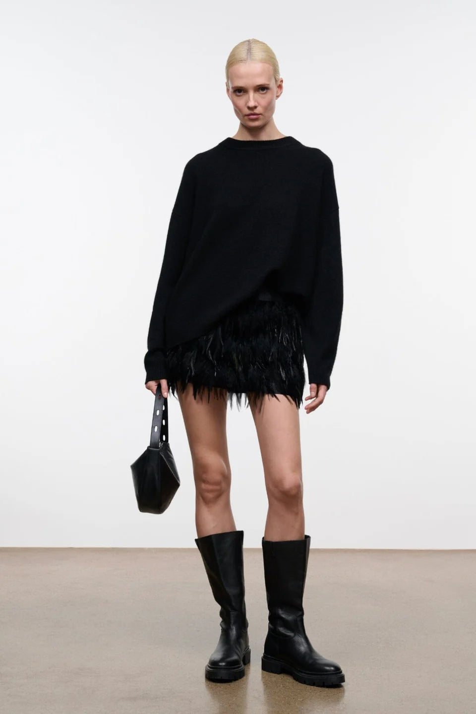 LEVI BAG - BLACK