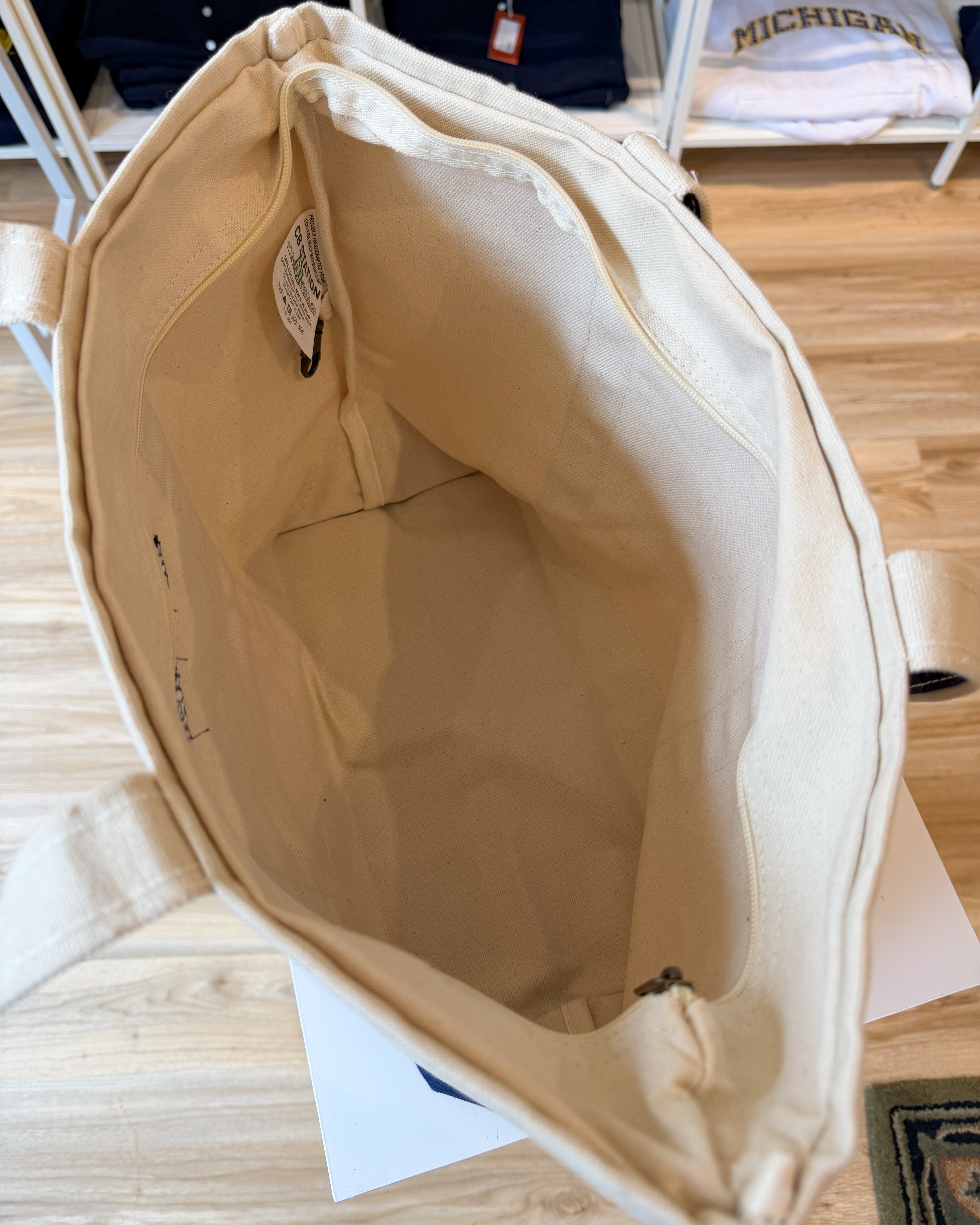 THE GRAD TOTE - CLASS OF 2026