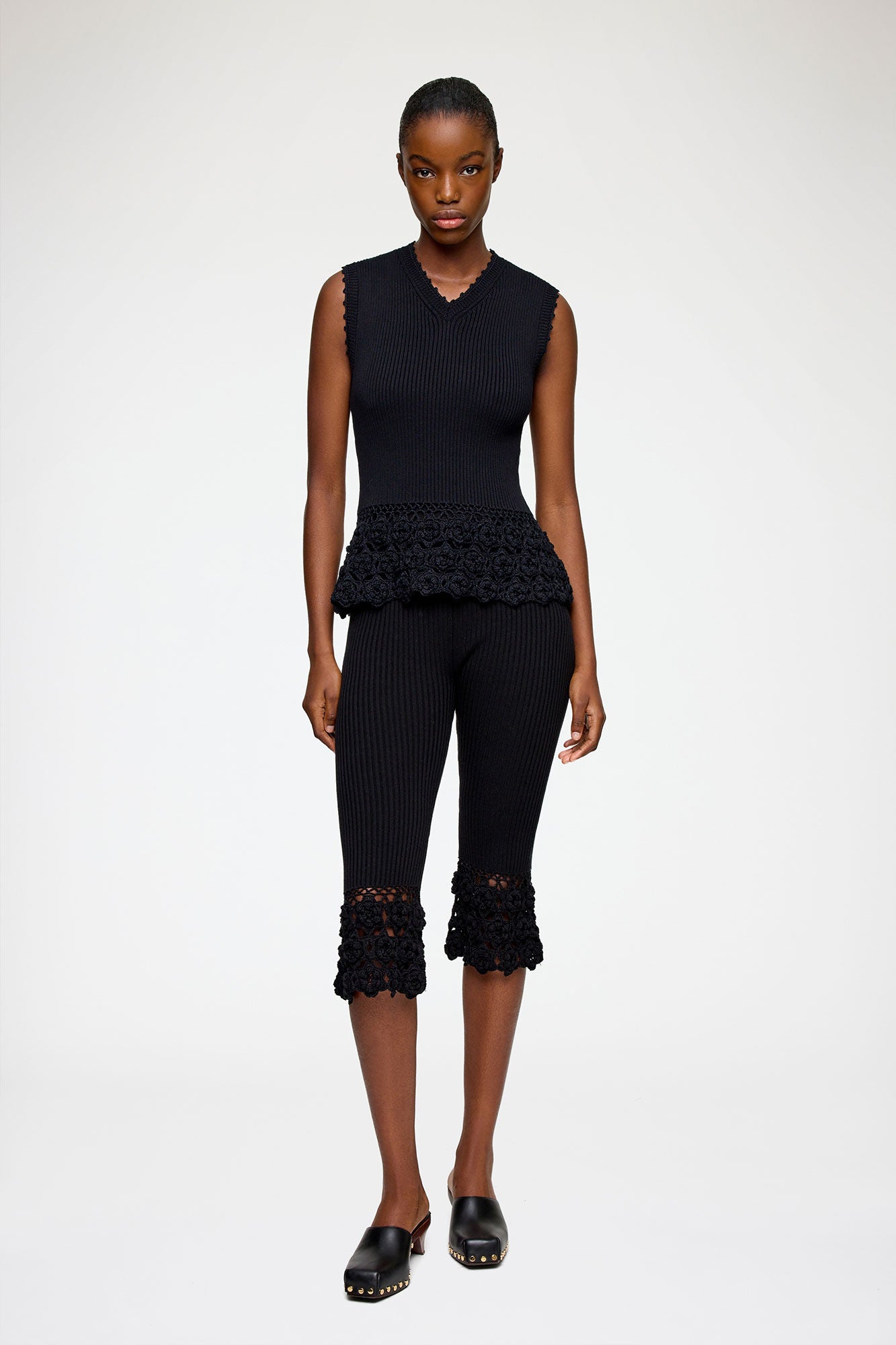 VEST IN COTTON CROCHET - BLACK