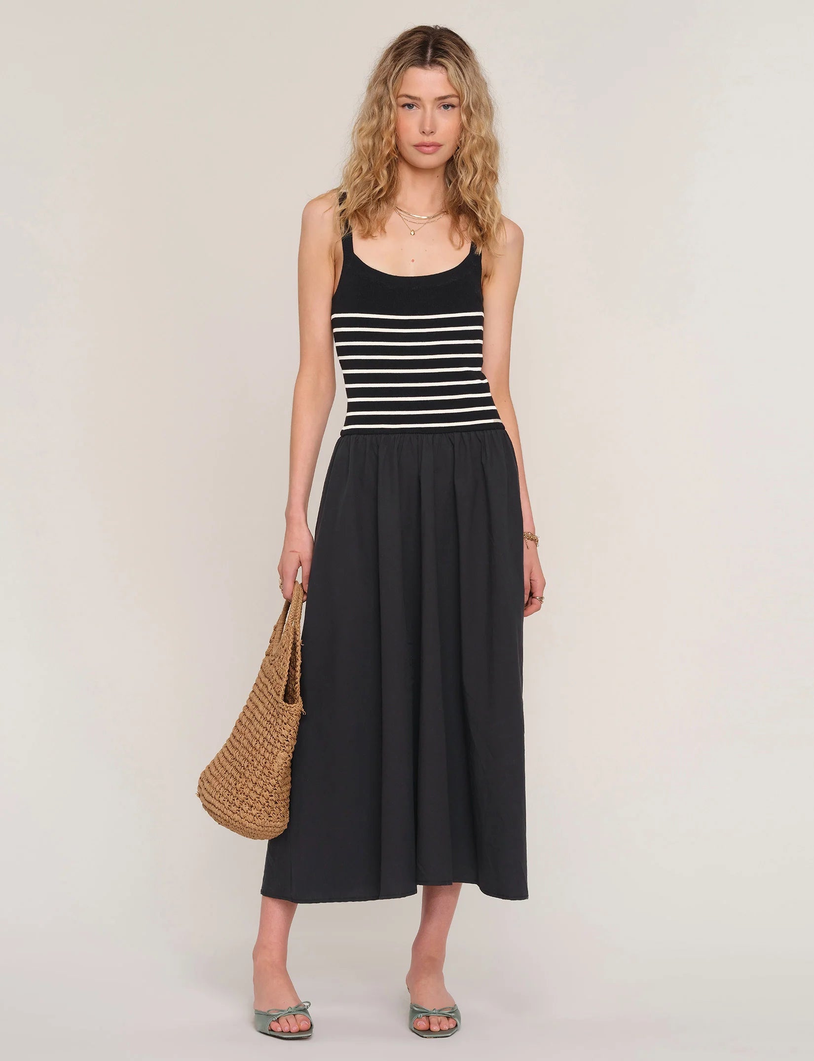 VEGA DRESS - BLACK