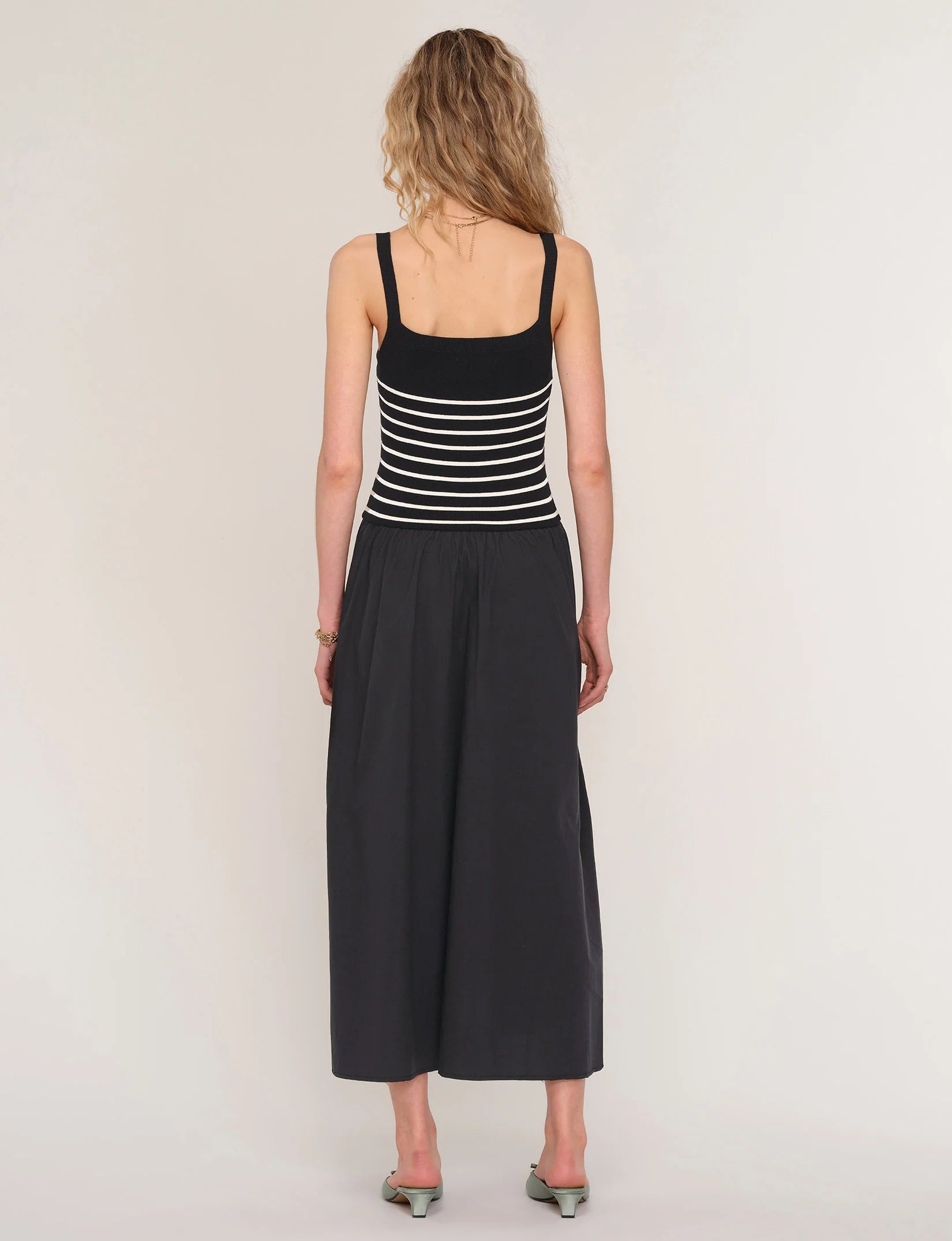 VEGA DRESS - BLACK