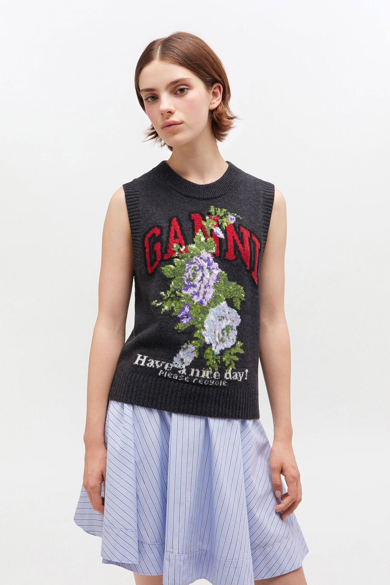 GRAPHIC WOOL MIX FLOWERS VEST