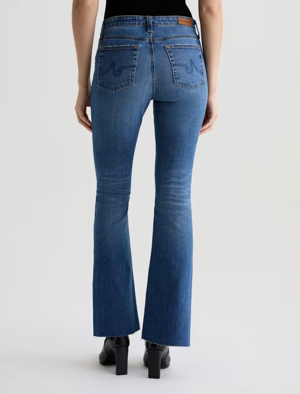 FARRAH BOOT CUT - 15 YEARS PRAGUE