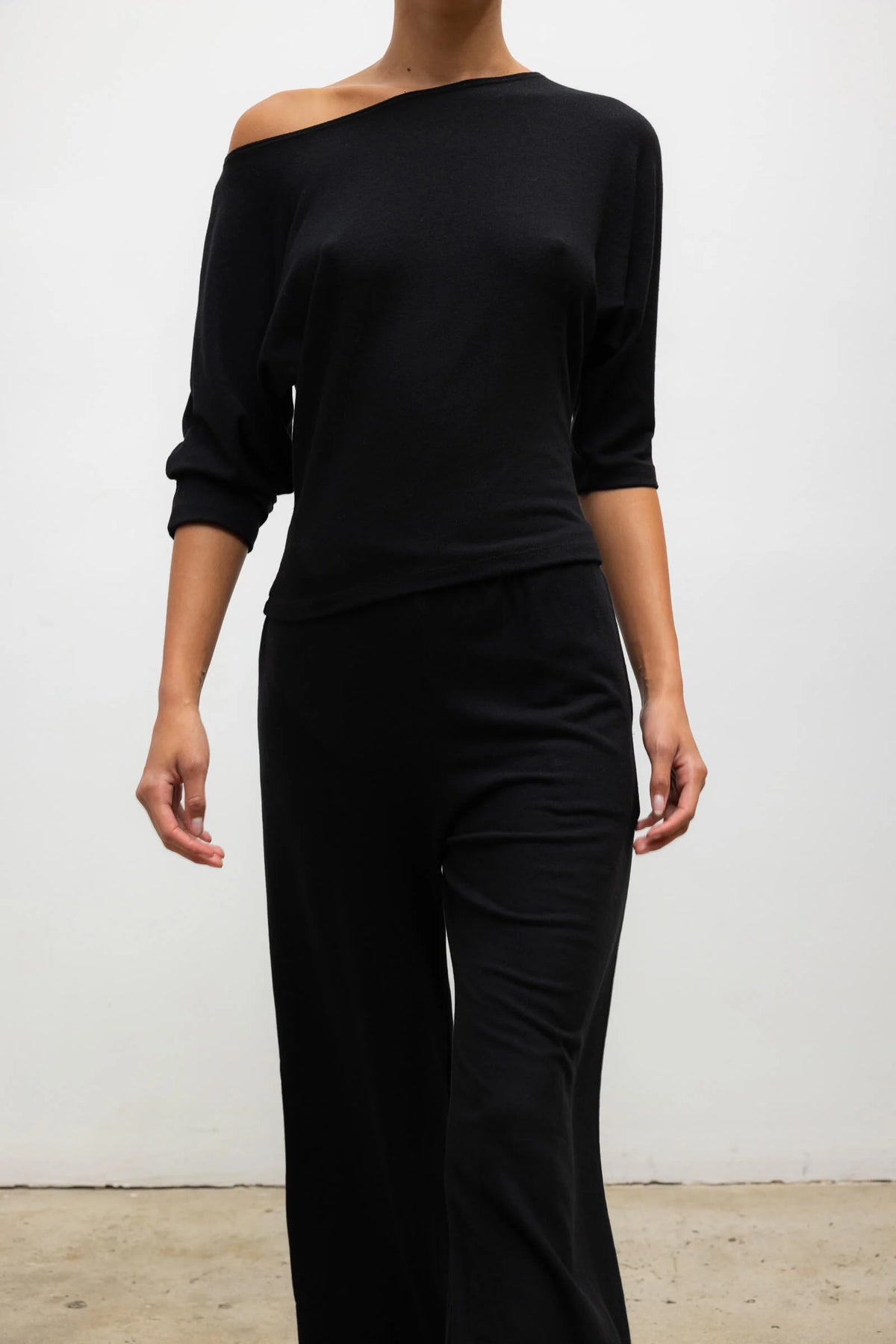 LAUREN POCKET PANT - BLACK