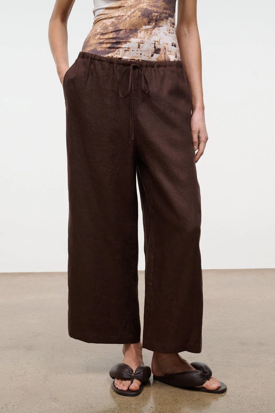 MATEO LINEN CROPPED PANT - ROOT