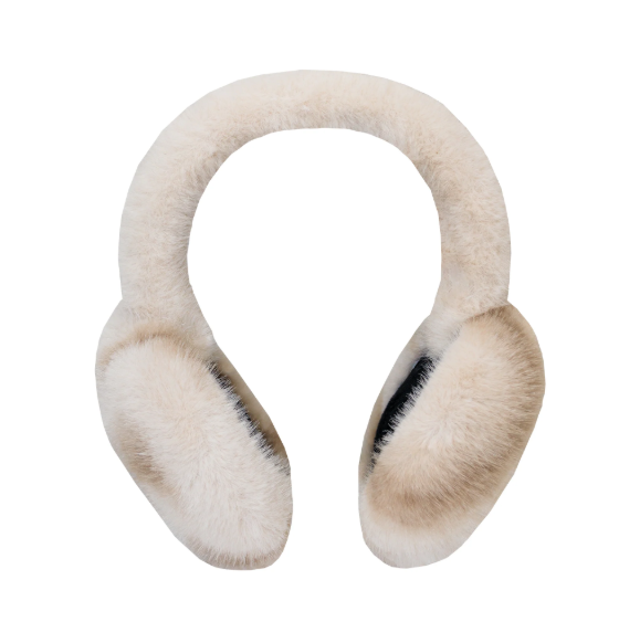 SUGAR MUFFS IN APRES SKI