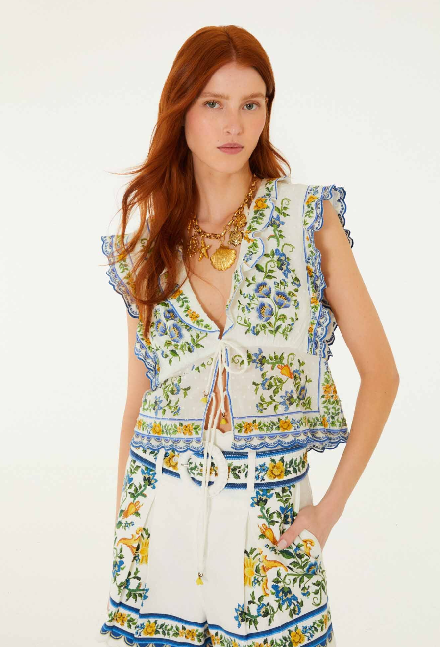 OFF-WHITE EMILY FLORAL TAPESTRY DRAWSTRING BLOUSE
