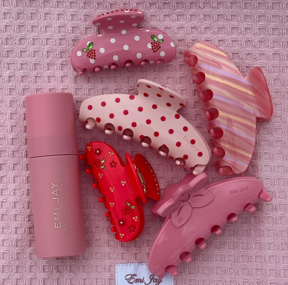 SWEETHEART CLIP IN BERRY BEACH CLUB