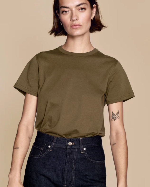 THE ICONICALLY SOFT PERFECT TEE - OLIVE