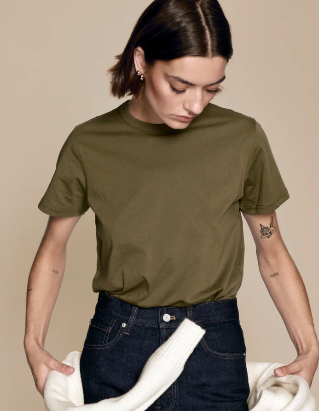 THE ICONICALLY SOFT PERFECT TEE - OLIVE