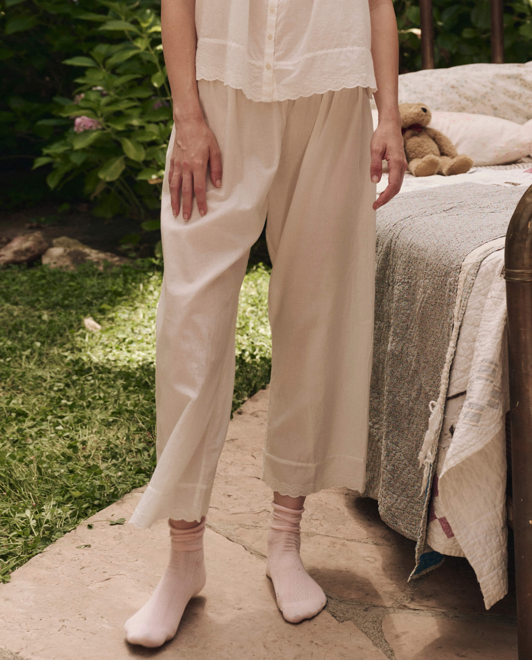 THE EYELET EASY SLEEP PANT - TRUE WHITE
