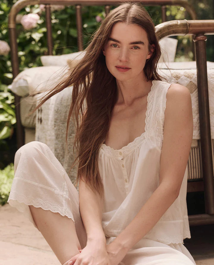 THE EYELET TANK - TRUE WHITE