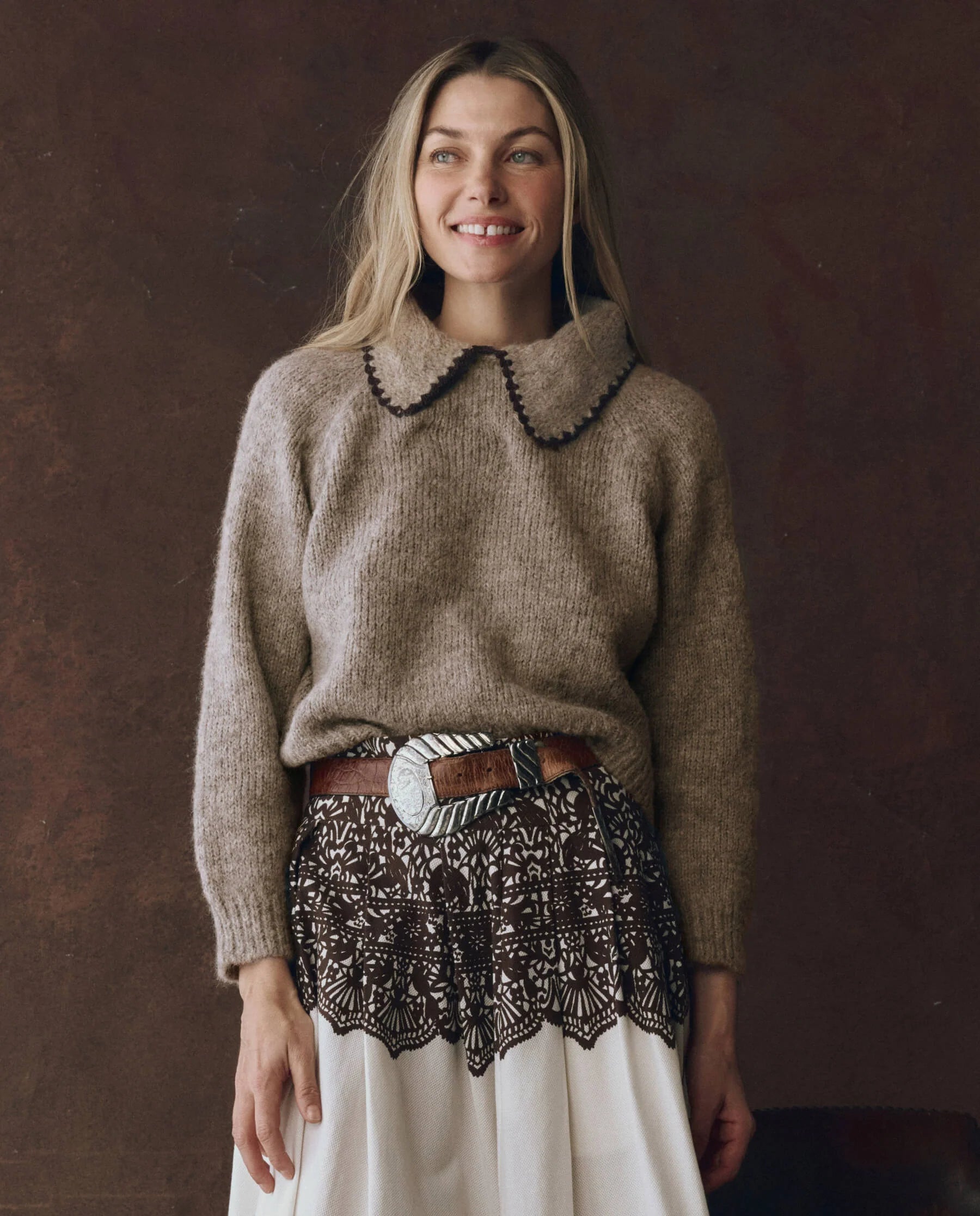 THE CROCHET COLLAR PULLOVER - OAT W/ BROWN