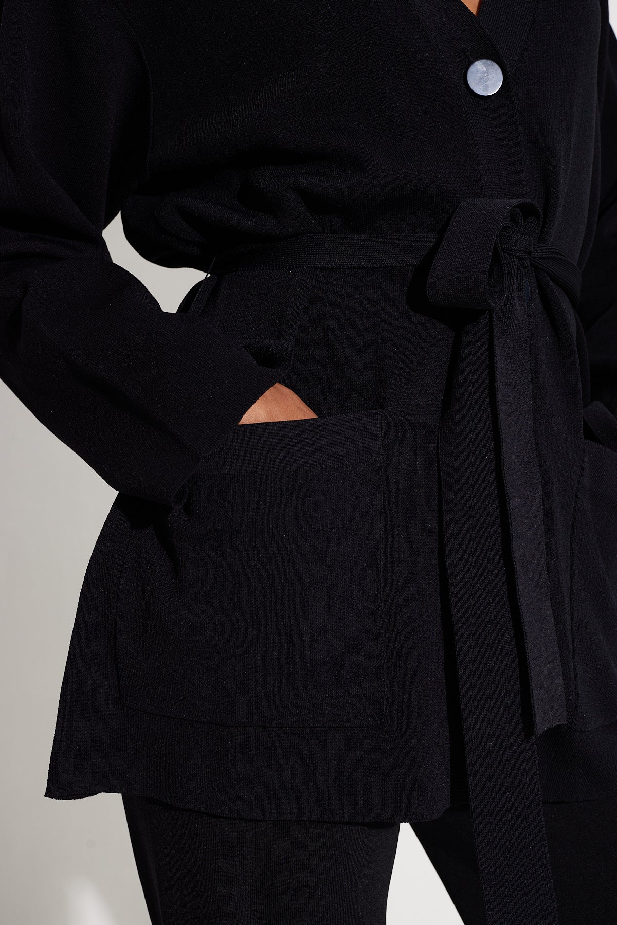 MAX BELTED KNIT CARDIGAN - BLACK