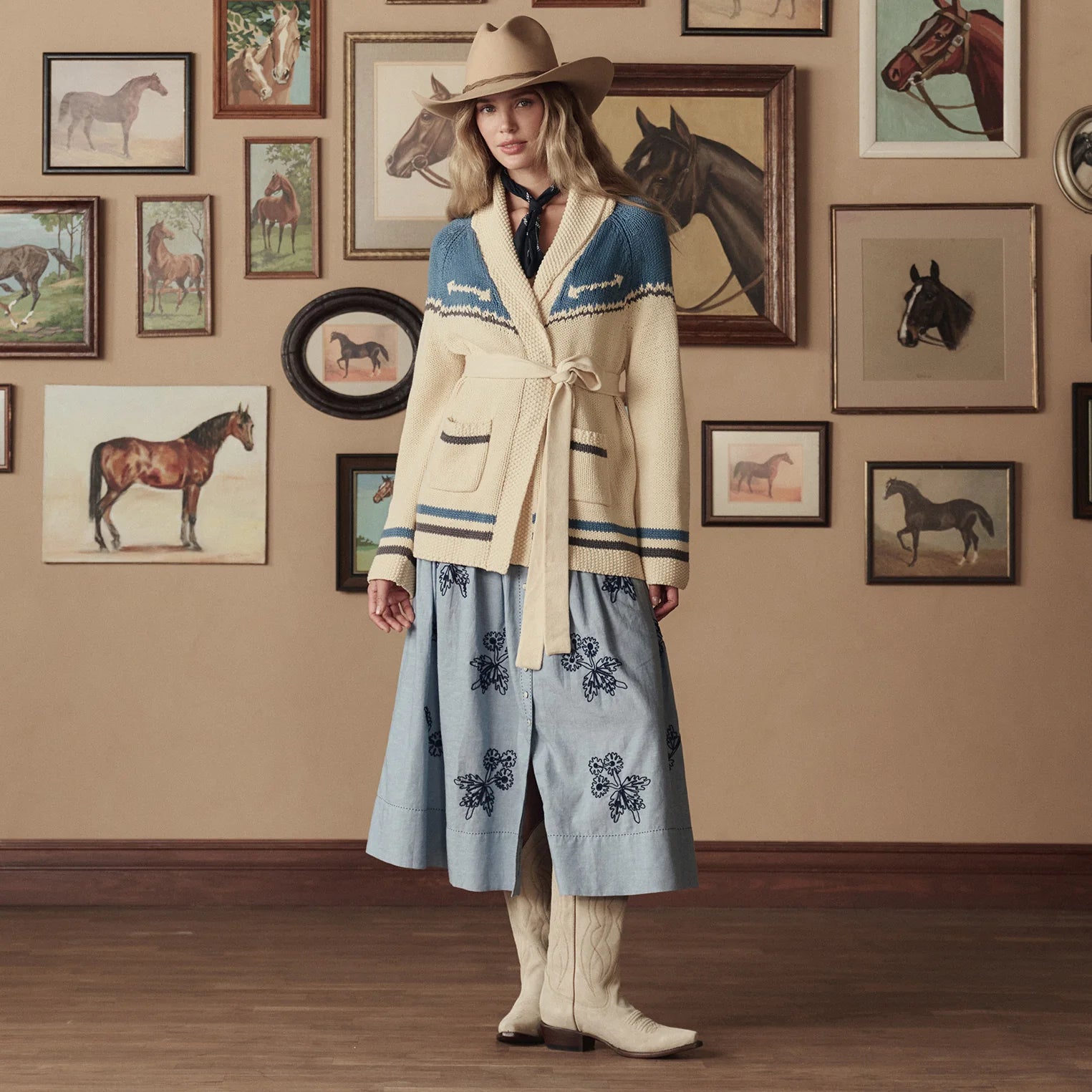THE WESTERN RIDING CARDIGAN SWEATER - ROBIN BLUE W. CREAM