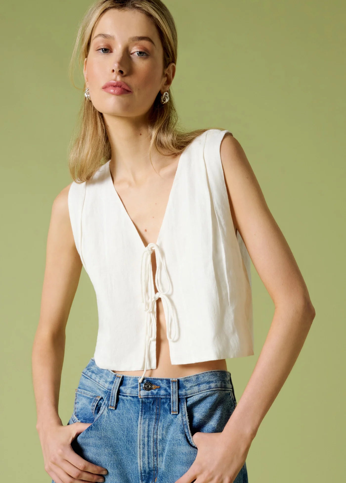 THE INVISIBLE STRING TOP - CREAM