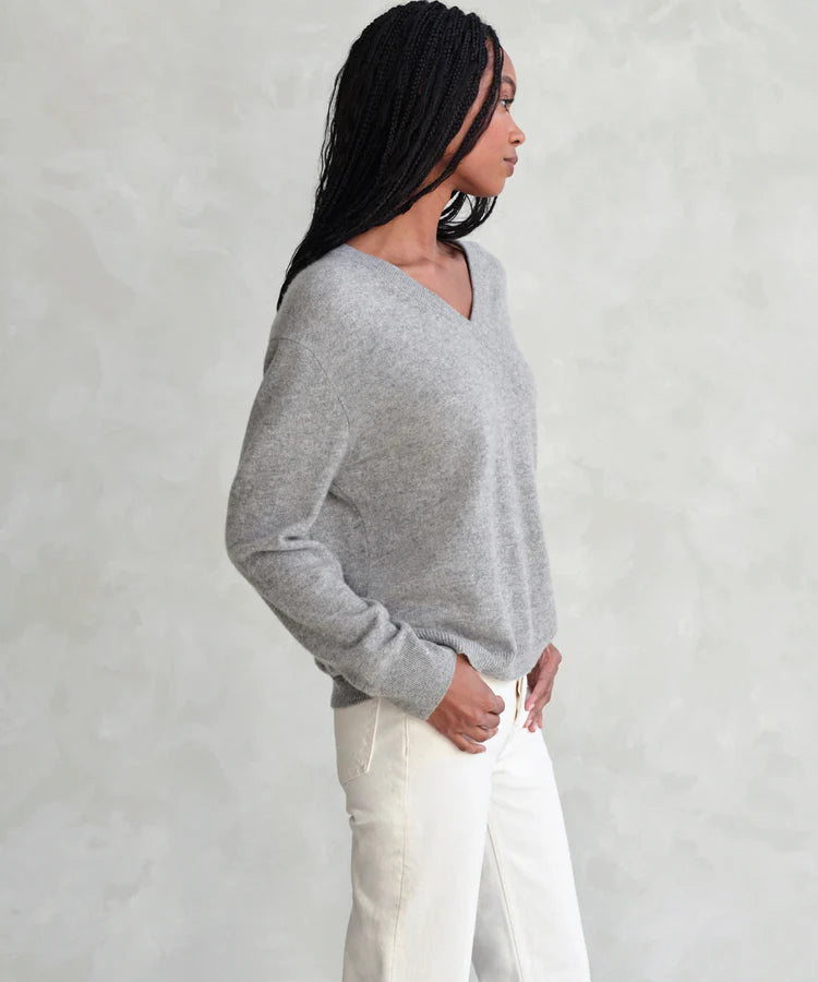 FLYNN CASHMERE SWEATER - GREY