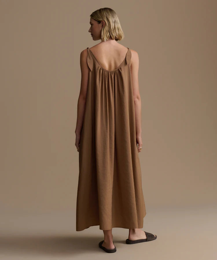 IRIS DRESS - BROWN